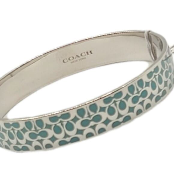 COACH .. Save up to 70% off .. Send me your Bundles - Picture 6 of 9